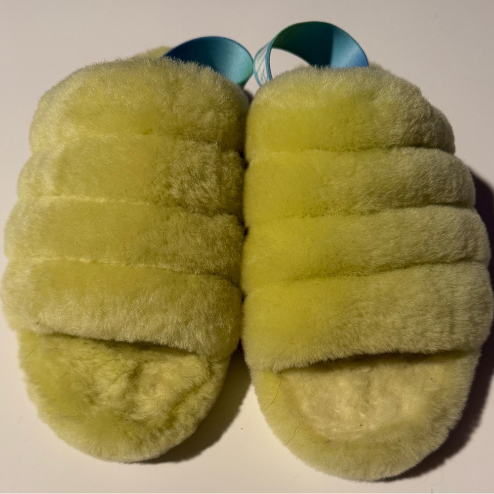 UGG Kids Fluffy Slippers - Light Yellow and Blue